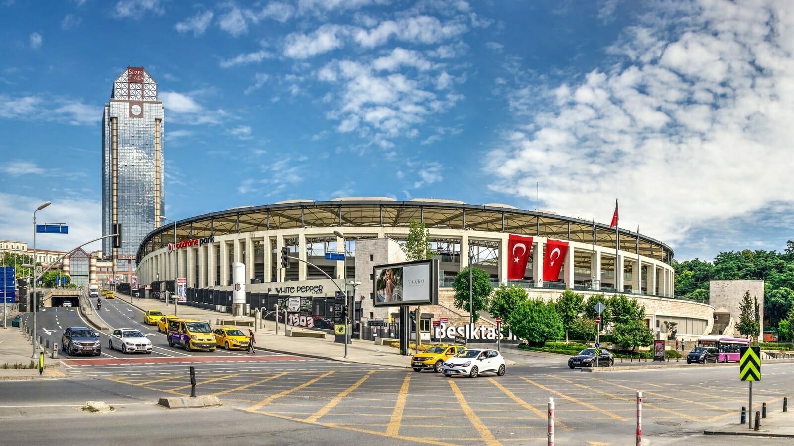 Lire la suite à propos de l’article Guide pratique Istanbul : hébergement et transport