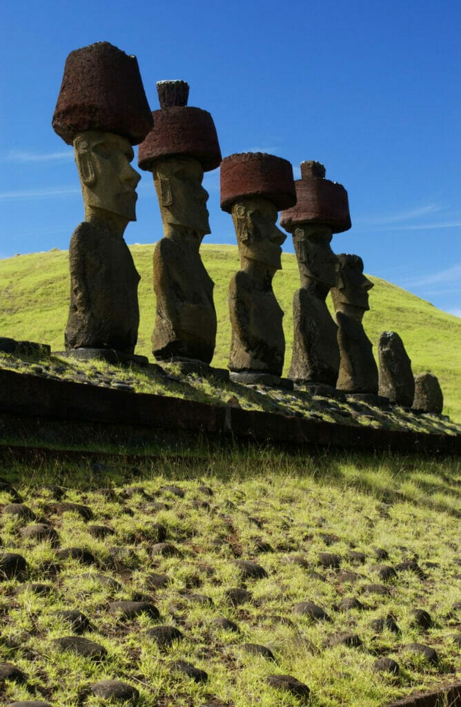 Statues Moaï de l'Ile de Pâques