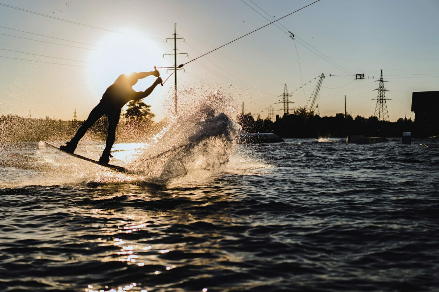 Wakeboard les 4 Spots Immanquables pour Un Séjour Adrénaline !