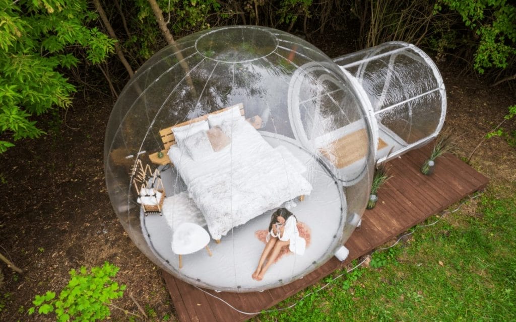 réserver une bulle transparente, camping, glamping